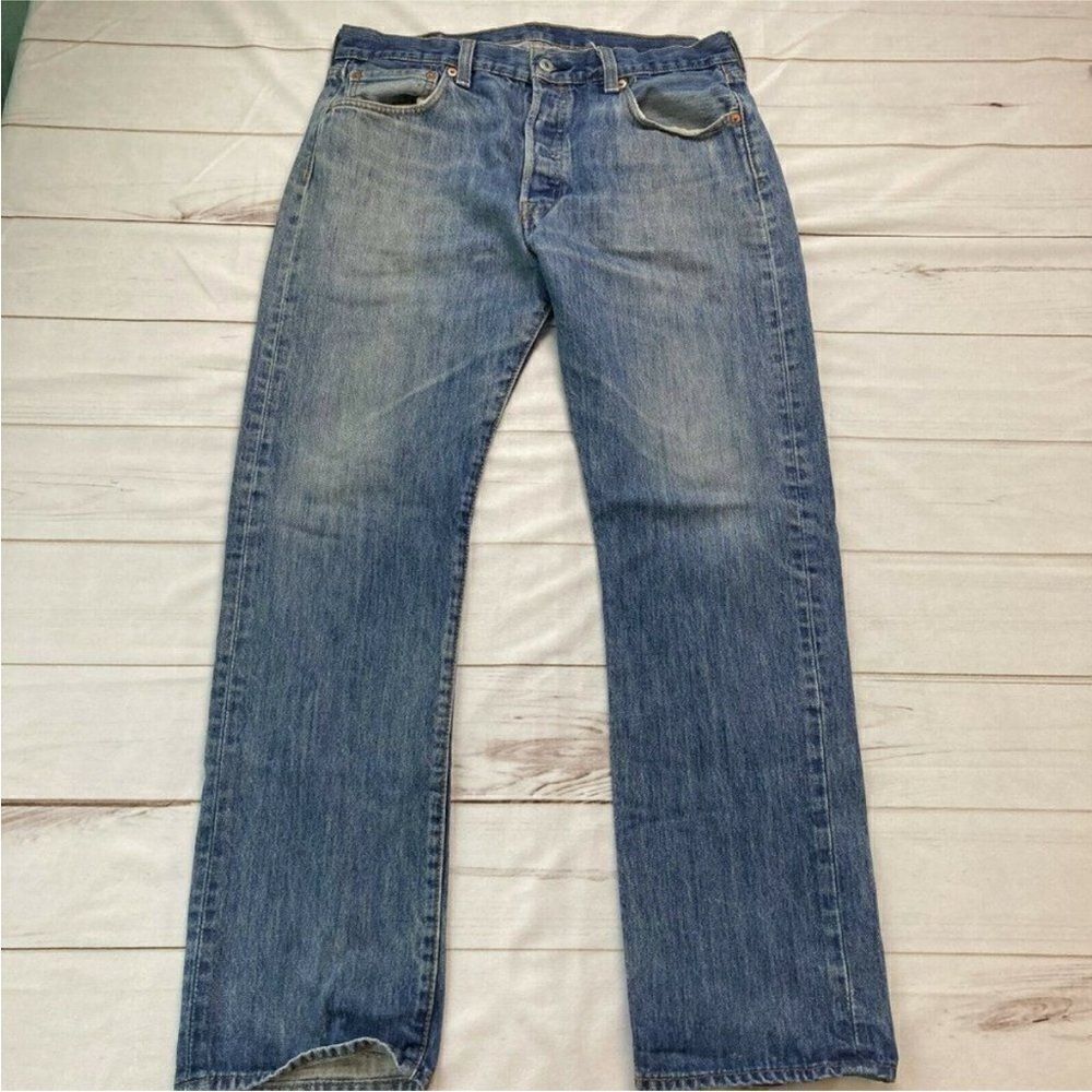 Levi's Medium Wash Straight Leg Jeans